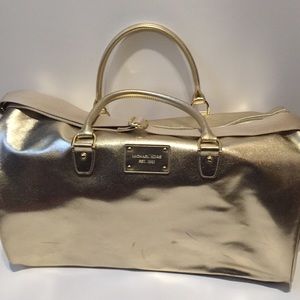 Michael kors weekend bag.